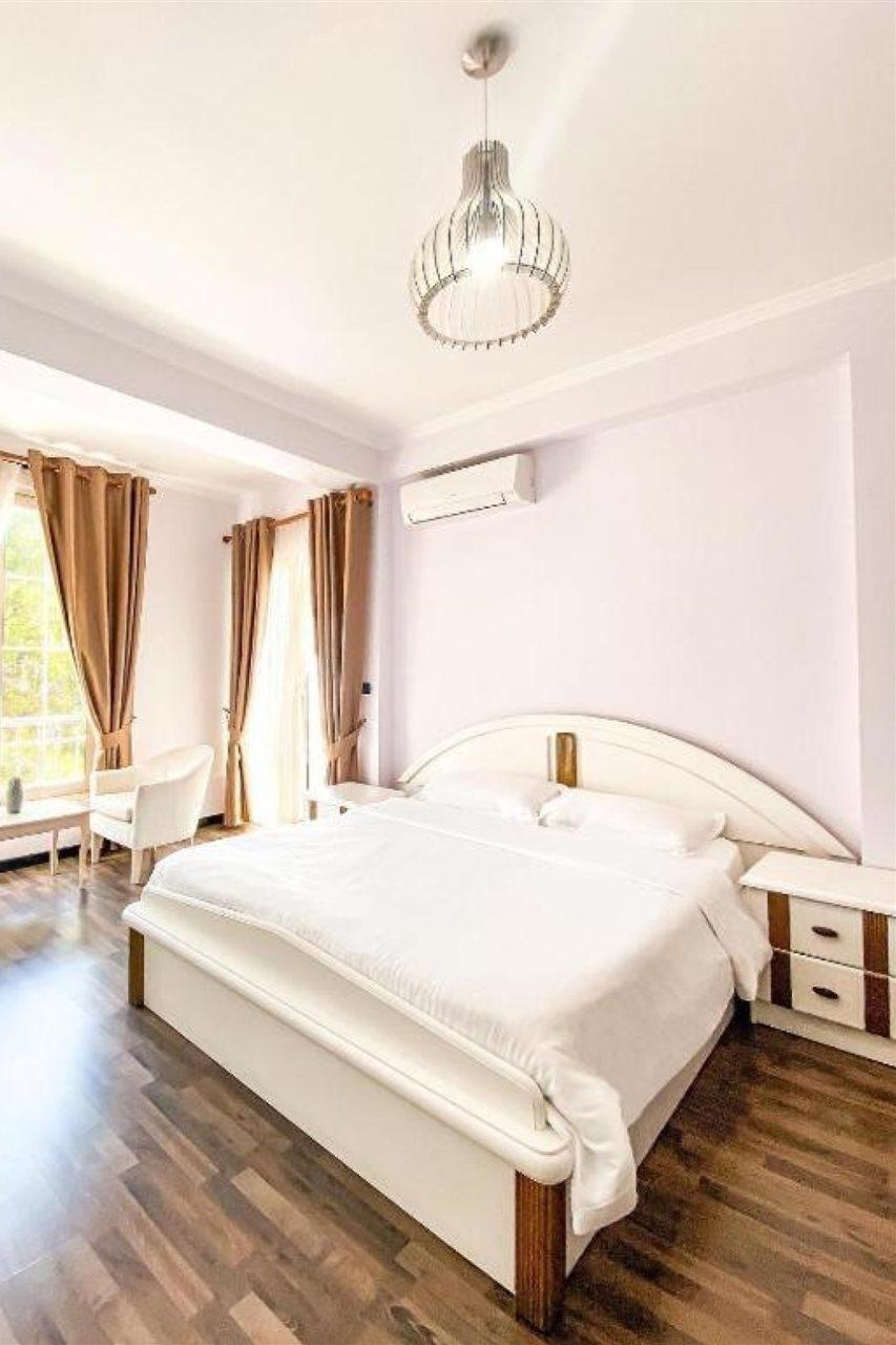 Hotel Majestic Durrës