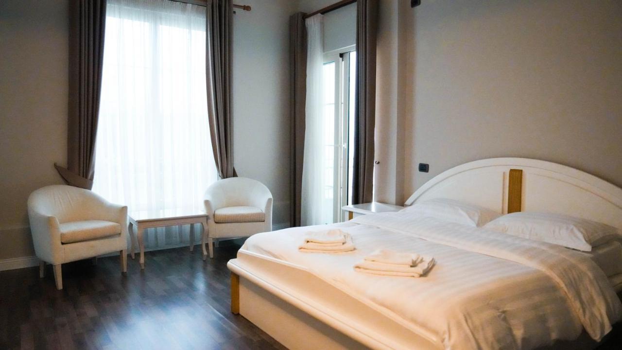 Hotel Majestic Durrës